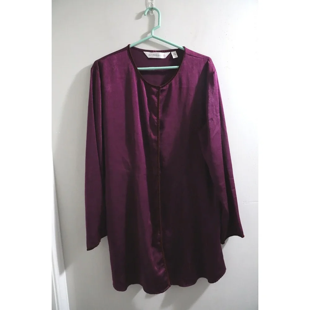 90s Victoria's Secret Plum Purple Satin‎ Sleep Shirt Long Sleeve Large